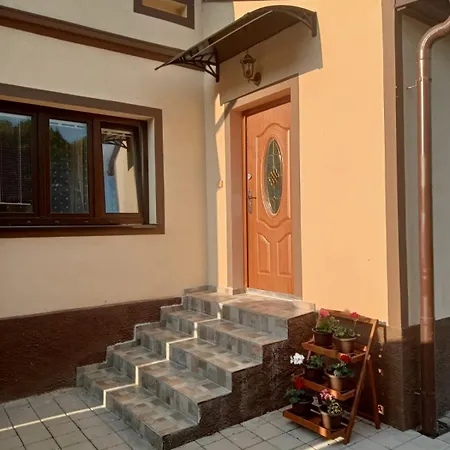 Cosy House For Relaxing And Sightseeing