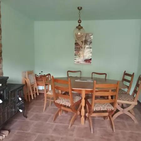 Cosy House For Relaxing And Sightseeing